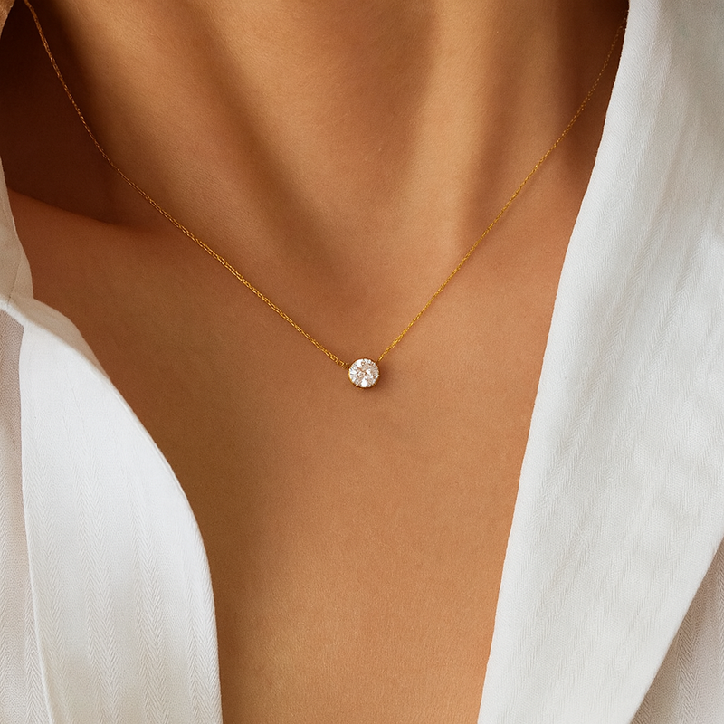 Diamare Lumine Necklace