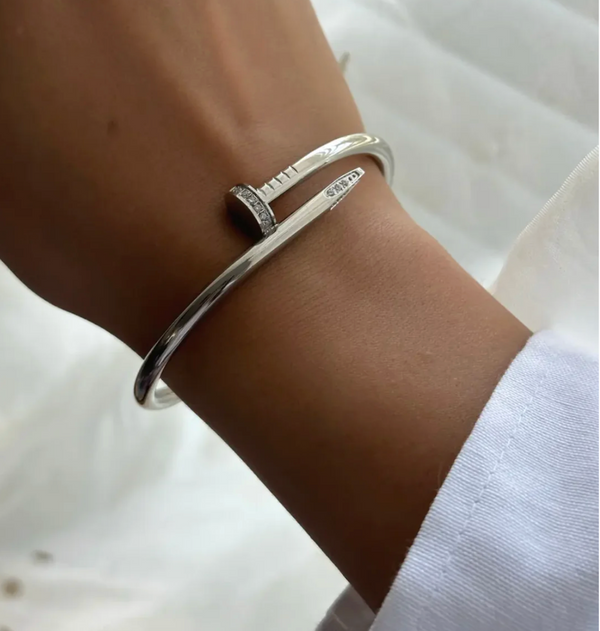 Diamare Nail Bracelet